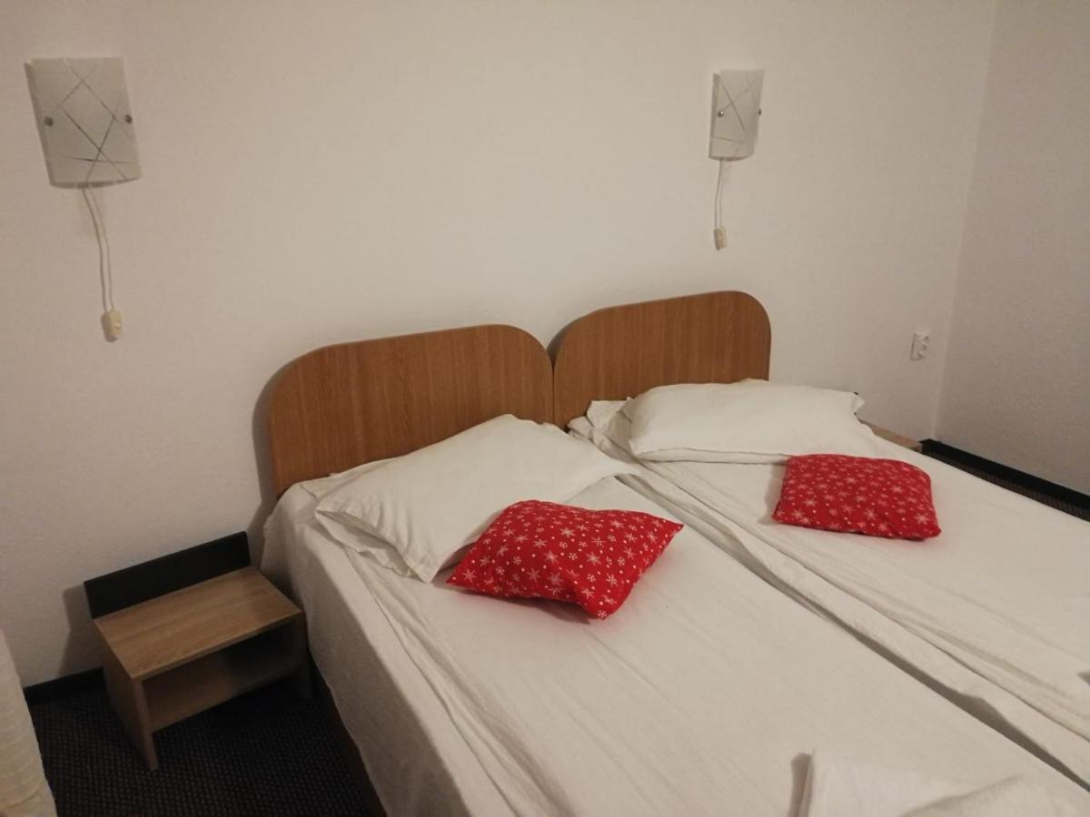 Pensiunea Mir Bran  Eksteriør billede